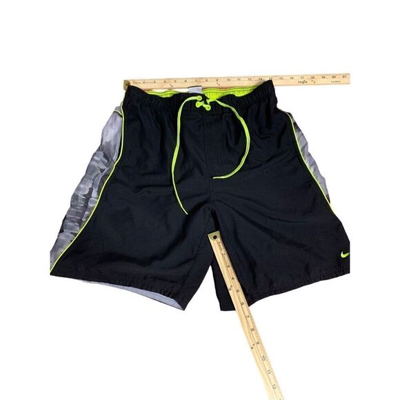 Nice Nike Swim Trunks Mens Sz medium Black Lime Green Mini Swoosh Pockets Drawst - Picture 5 of 5